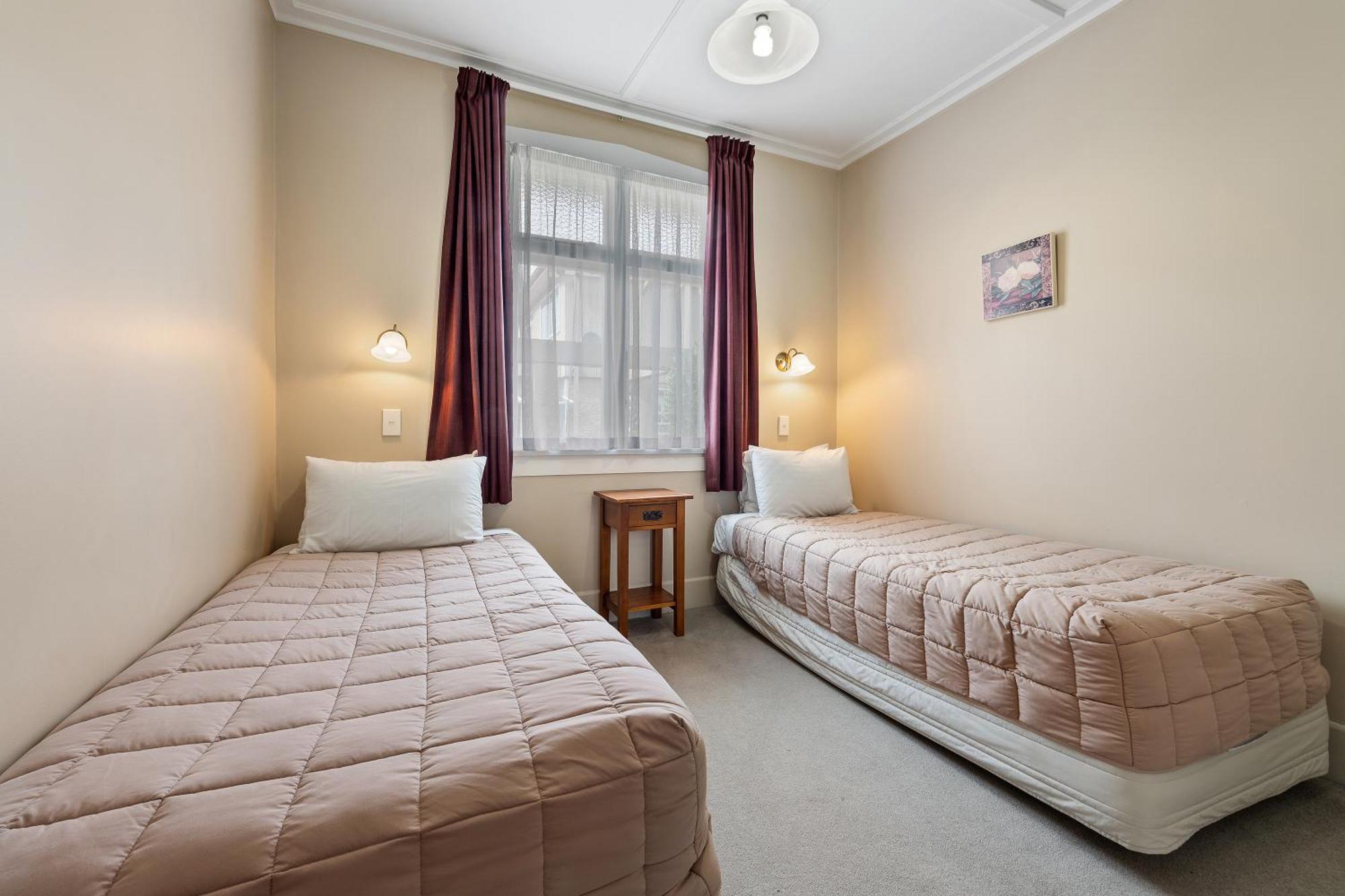 Tower Lodge Motel Invercargill Extérieur photo