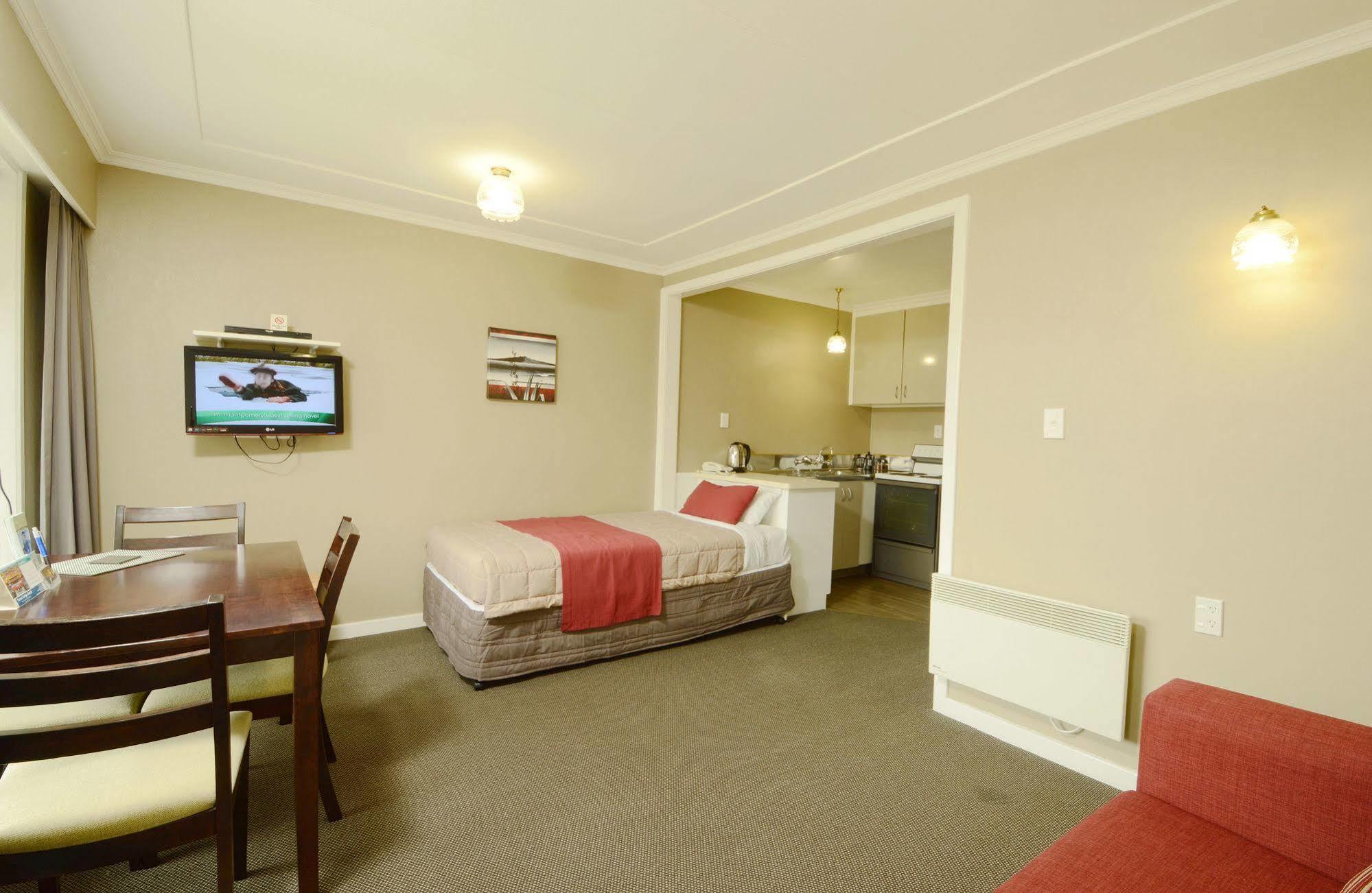 Tower Lodge Motel Invercargill Extérieur photo