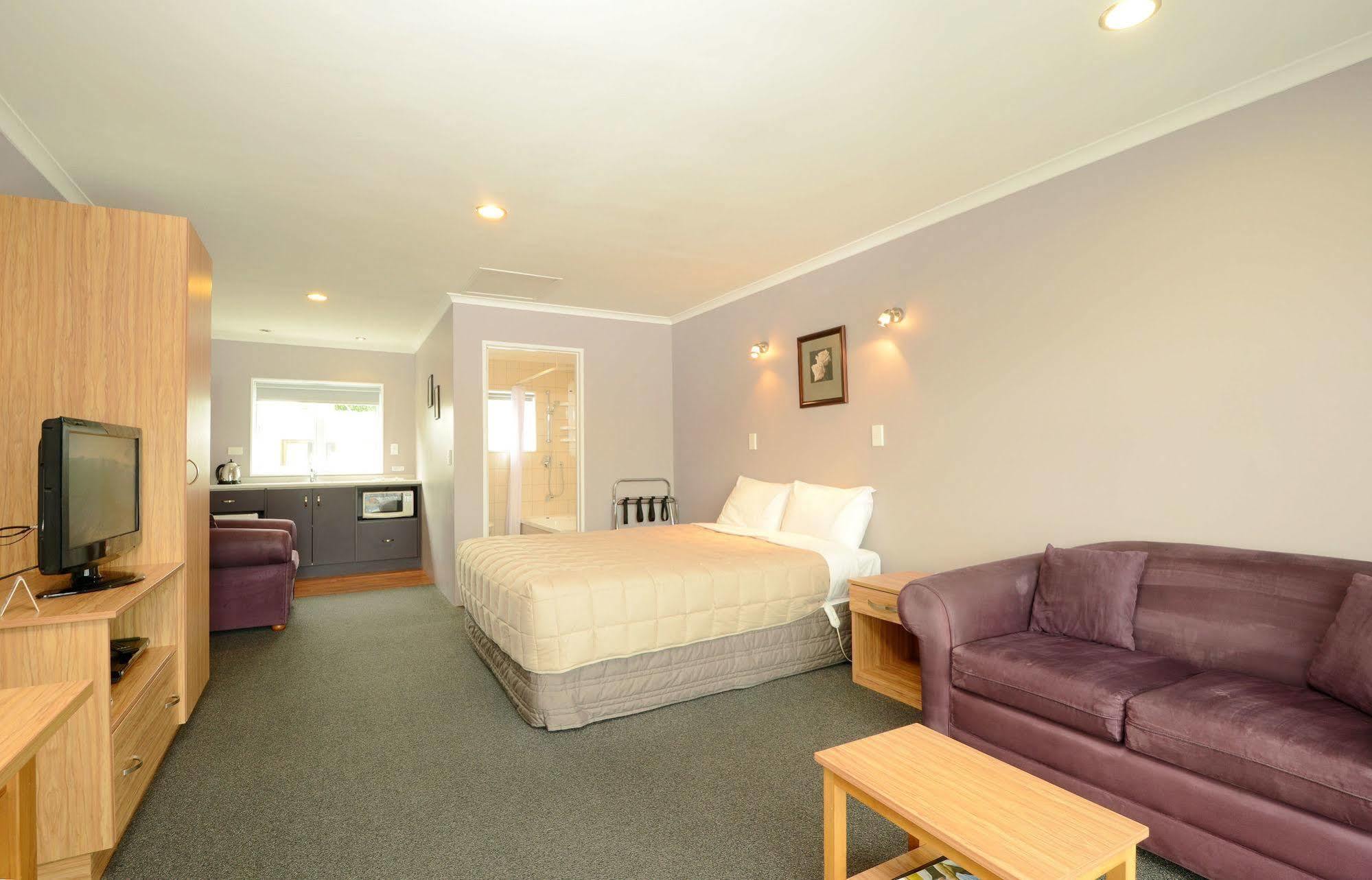Tower Lodge Motel Invercargill Extérieur photo