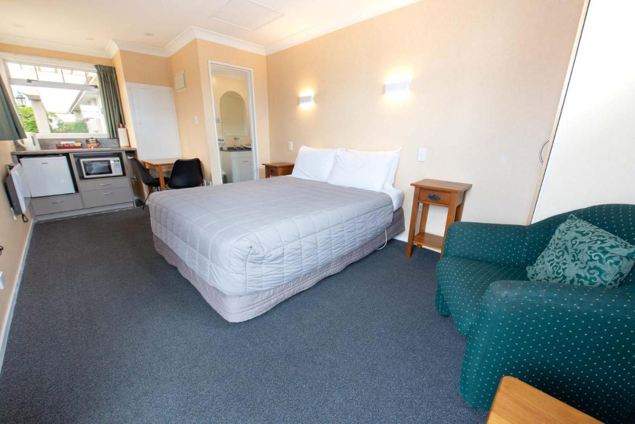 Tower Lodge Motel Invercargill Extérieur photo