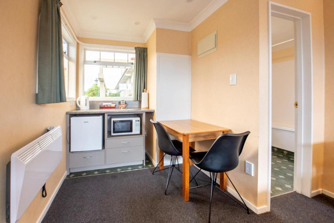 Tower Lodge Motel Invercargill Extérieur photo