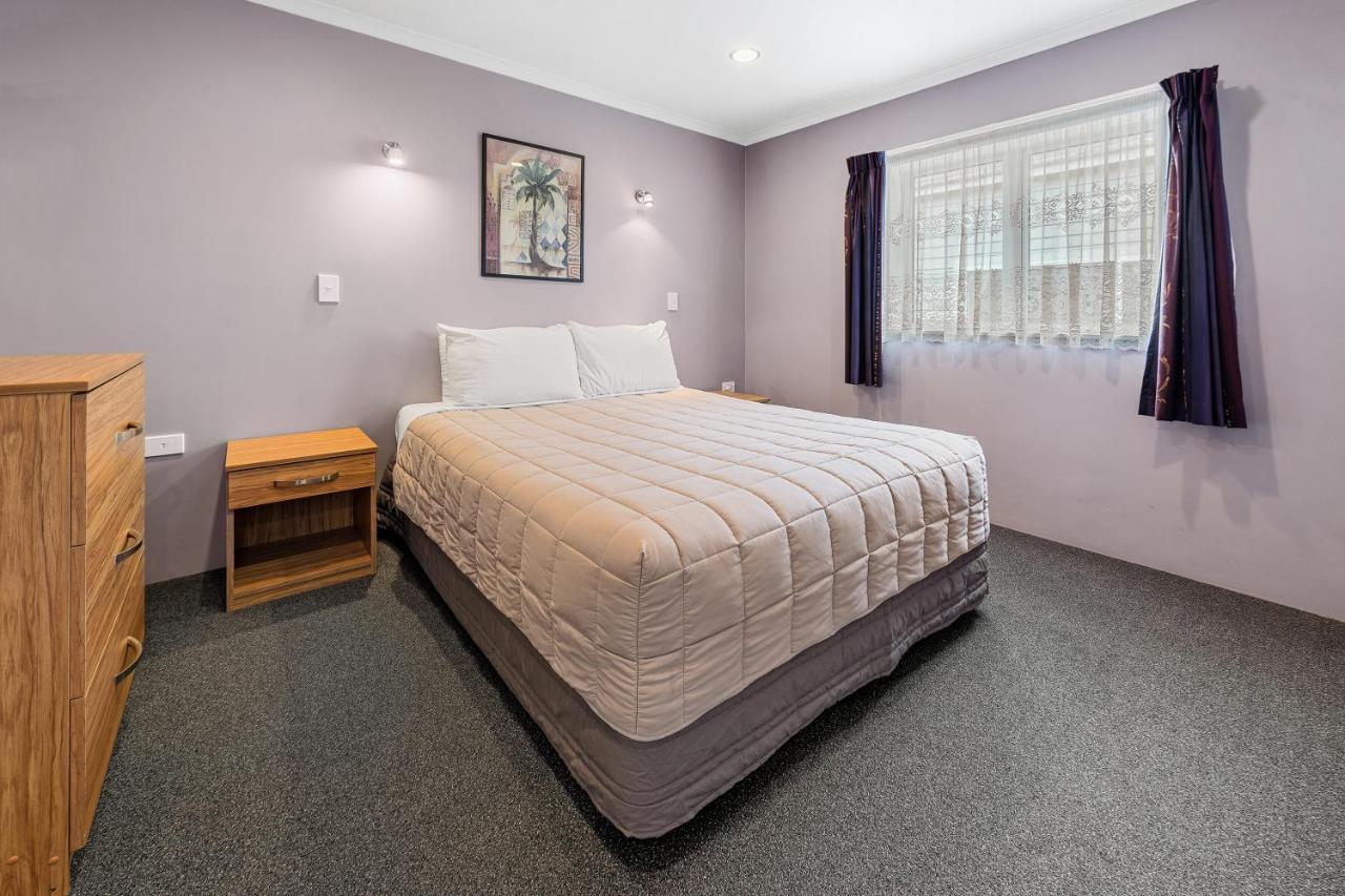 Tower Lodge Motel Invercargill Extérieur photo