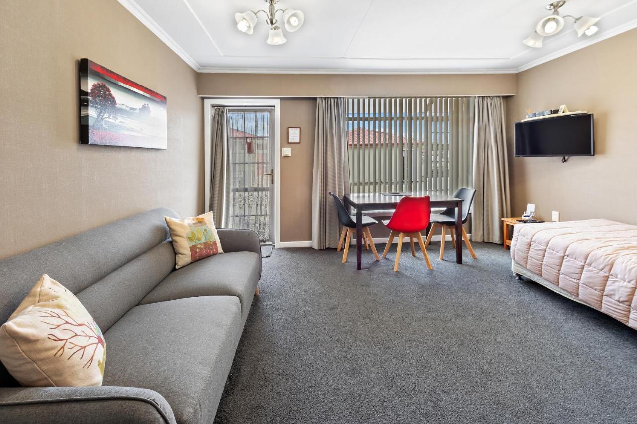 Tower Lodge Motel Invercargill Extérieur photo